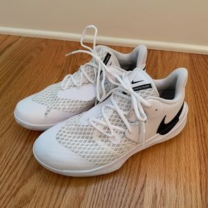 Nike W Hyper Speed Court Shoe NEVER WORN